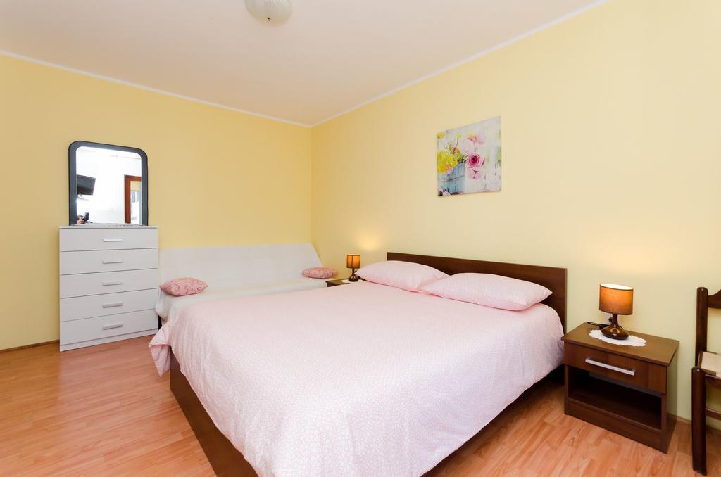 Apartments Elda Ρόβινι Εξωτερικό φωτογραφία